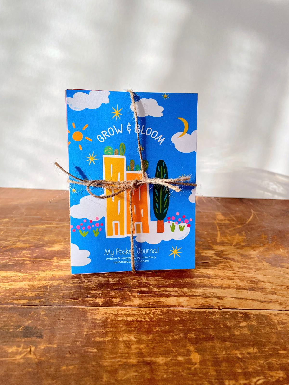 "Mindful Moments" Pocket Eco-Journal with Prompts, Coloring Pages & Reflections (Grow & Bloom)
